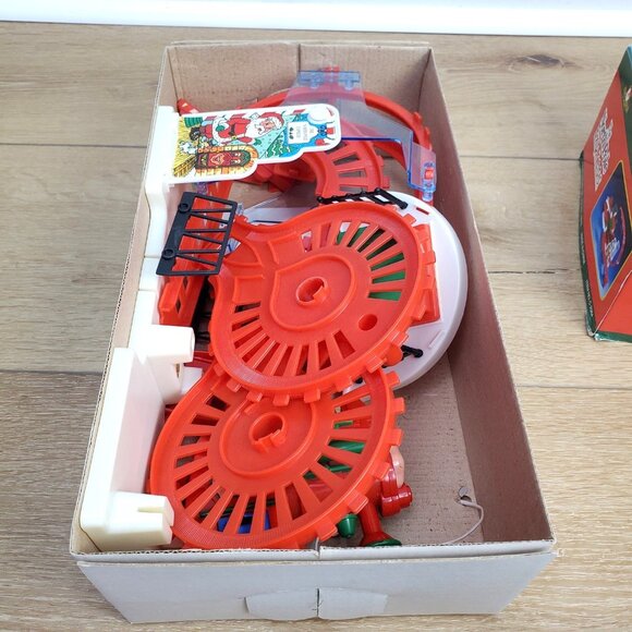 Kurt Adler Musical North Pole Express Train Set (as seen Baby Einstein) Whistle - Picture 5 of 12